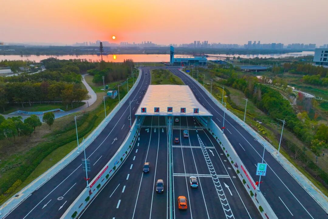 路況_專業(yè)路況檢測_道路養(yǎng)護(hù)科技賦能