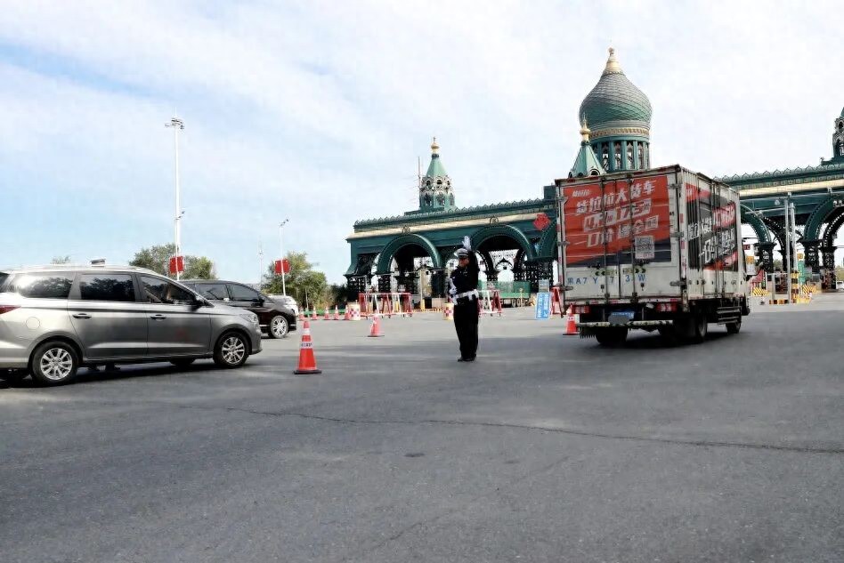 出行提示_錯峰避堵_返程高峰預(yù)警