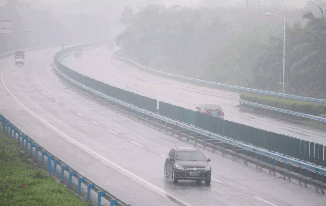 限行是幾點(diǎn)到幾點(diǎn)_限行被拍怎么處罰_限行