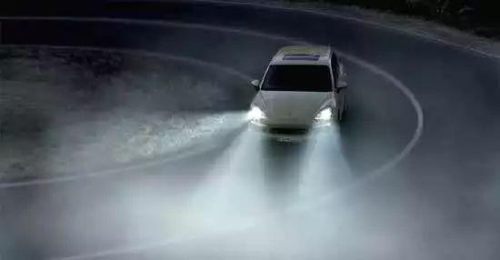 秋冬季節(jié)行車安全提示_霧天行車注意事項_出行提示