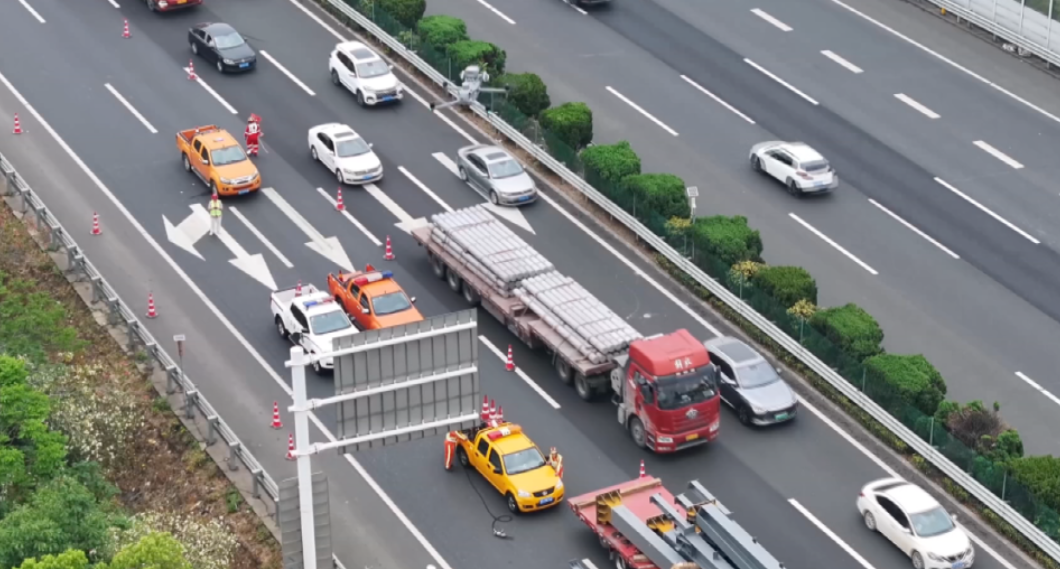 過渡期結(jié)束違規(guī)處罰_北京市外地過境重載貨車限行政策_限行