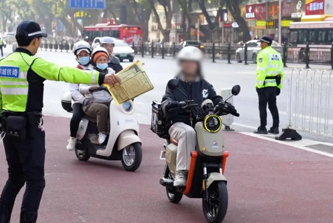 禁行_2025電動車新政策_(dá)電動車合法上路車型