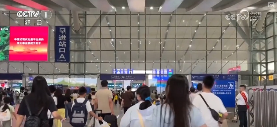 出行提示_2025國(guó)慶中秋假期交通出行情況_自駕出行預(yù)測(cè)