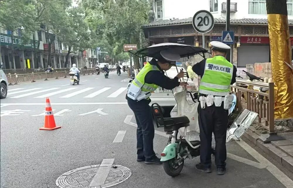 全國(guó)電動(dòng)車(chē)整治行動(dòng) 2026年電動(dòng)車(chē)新政策 5類(lèi)車(chē)禁行禁用_禁行