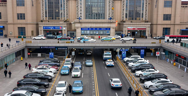 北京南站春運(yùn)出行攻略_北京西站接送站落客位置_出行提示